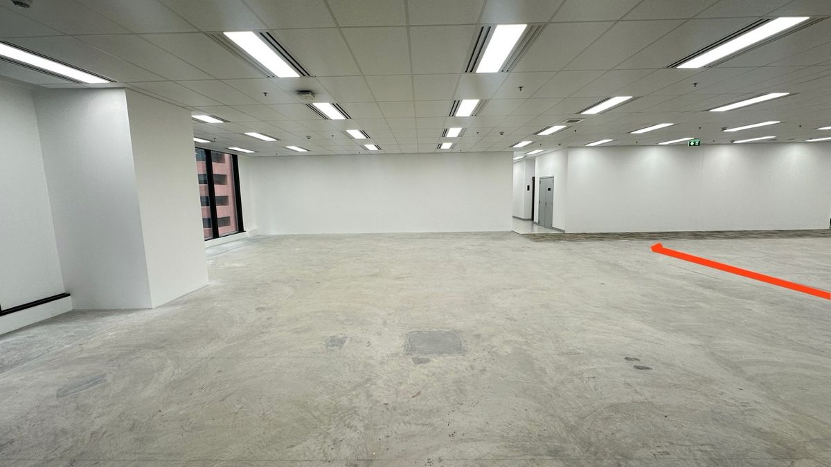 ให้เช่าสำนักงานสาทร นราธิวาส : ให้เช่าสำนักงาน 145 ตร.ม. ย่านสาทร ใกล้ BTS และ MRT