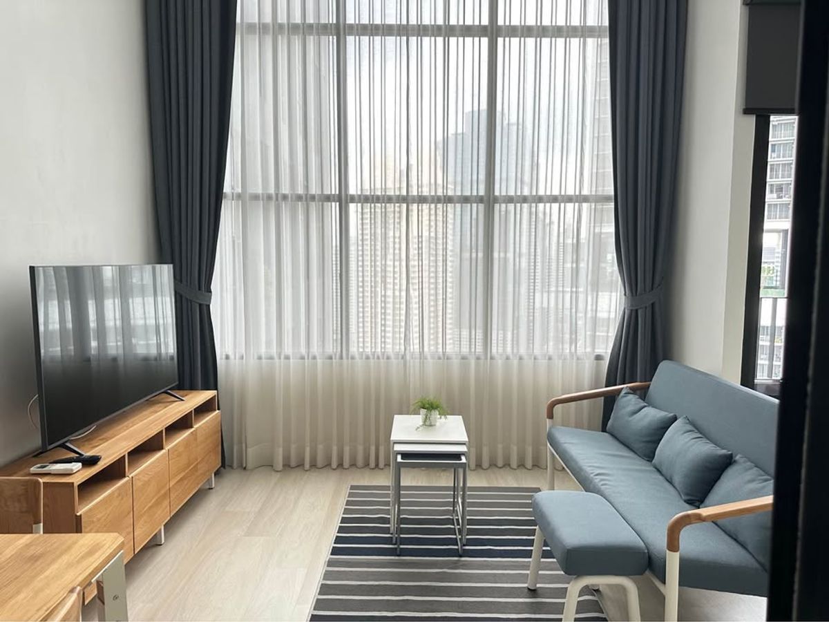 For RentCondoSathorn, Narathiwat : ⭐️ Knightsbridge Prime Sathorn ⭐️ 1 bedroom 38 sqm. High class, complete furniture ready to move in.