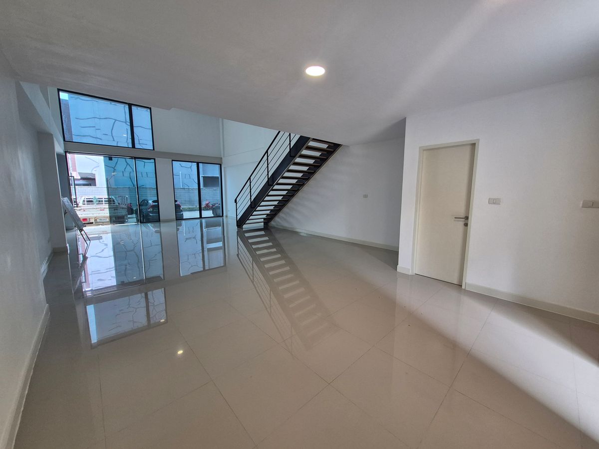 โฮมออฟฟิศเกษตร นวมินทร์ ลาดปลาเค้า : ขาย-เช่า Home Office⭐เกษตร - นวมินทร์⭐พื้นที่มากกว่า 400 ตร.ม⭐ห้องมุม⭐ใหญ่สุดในโครงการ