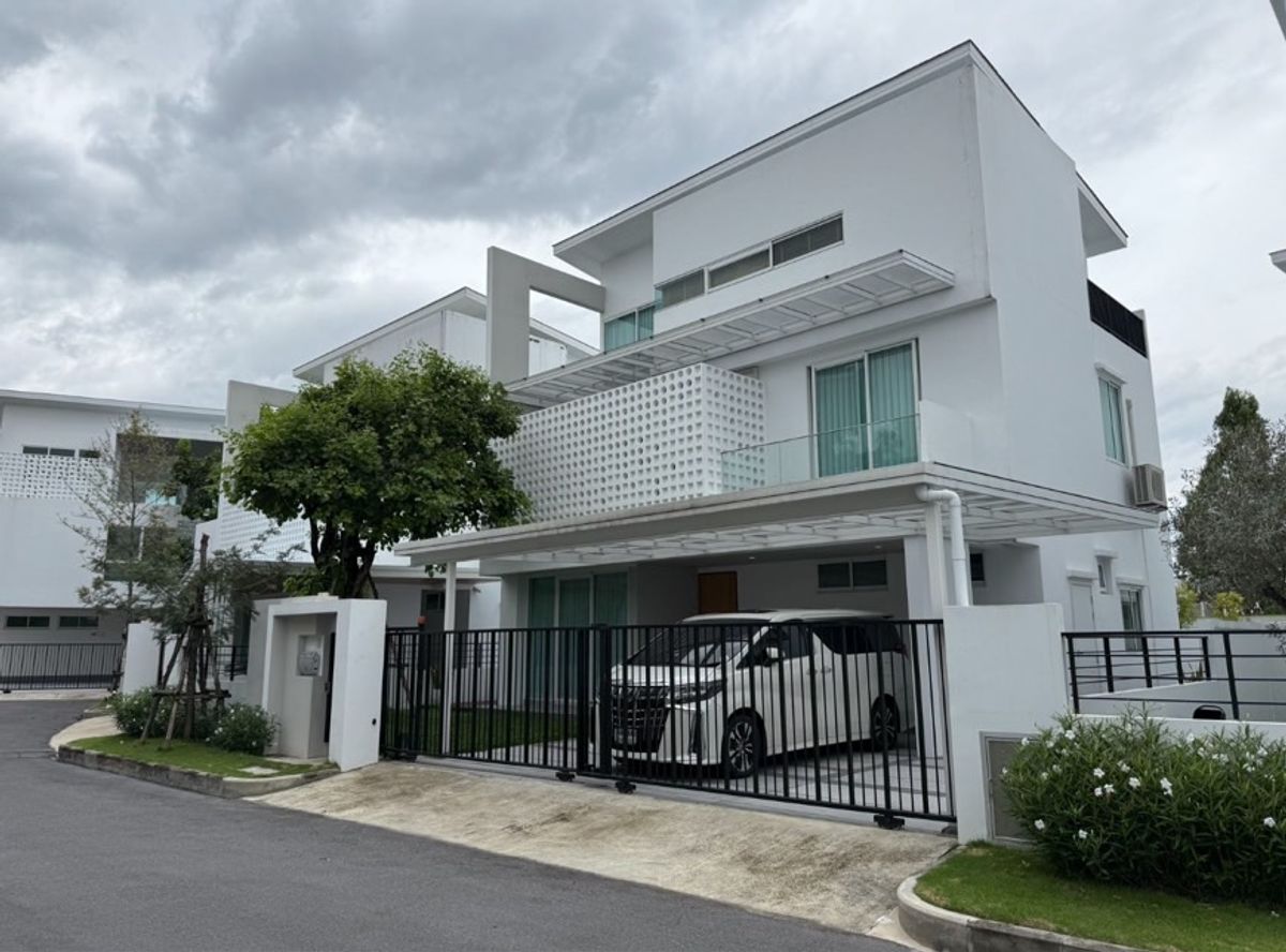 ให้เช่าบ้านเลียบทางด่วนรามอินทรา : For  Rent📌📌   Nirvana Absolute เอกมัย-รามอินทรา