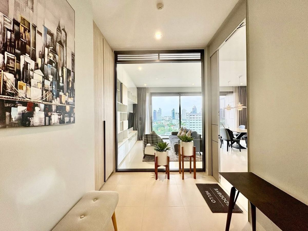 คอนโดสุขุมวิท อโศก ทองหล่อ : 𝐇𝐎𝐓 𝐃𝐄𝐀𝐋 🔥Vittorio สุขุมวิท 39 ขนาด 136.71 Sq.m 2 bed 3 bath เพียง 55 MB | Rent 180,000 | สอบถามเพิ่มเติม 086-795-9997 