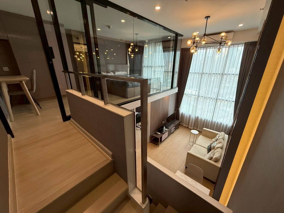 For RentCondoSathorn, Narathiwat : ⭐️ Knightsbridge Prime Sathorn ⭐️ 1 bedroom, 1 bathroom, 44 sqm. Complete furniture