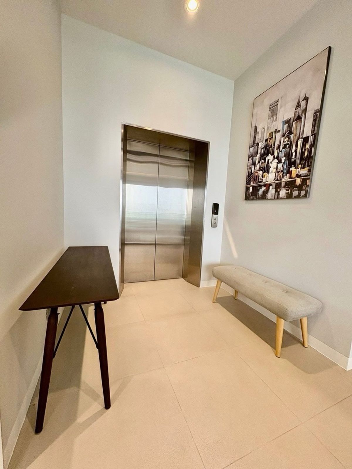 คอนโดสุขุมวิท อโศก ทองหล่อ : 𝐇𝐎𝐓 𝐃𝐄𝐀𝐋 🔥Vittorio สุขุมวิท 39 ขนาด 136.71 Sq.m 2 bed 3 bath เพียง 55 MB | Rent 180,000 | สอบถามเพิ่มเติม 086-795-9997 