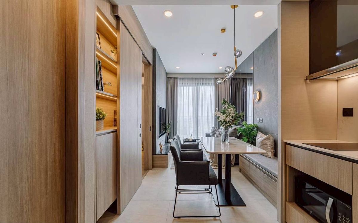 For RentCondoSiam Paragon ,Chulalongkorn,Samyan : Rent RR863 Cooper Siam. Beautiful room, complete furniture near the BTS, National Stadium.