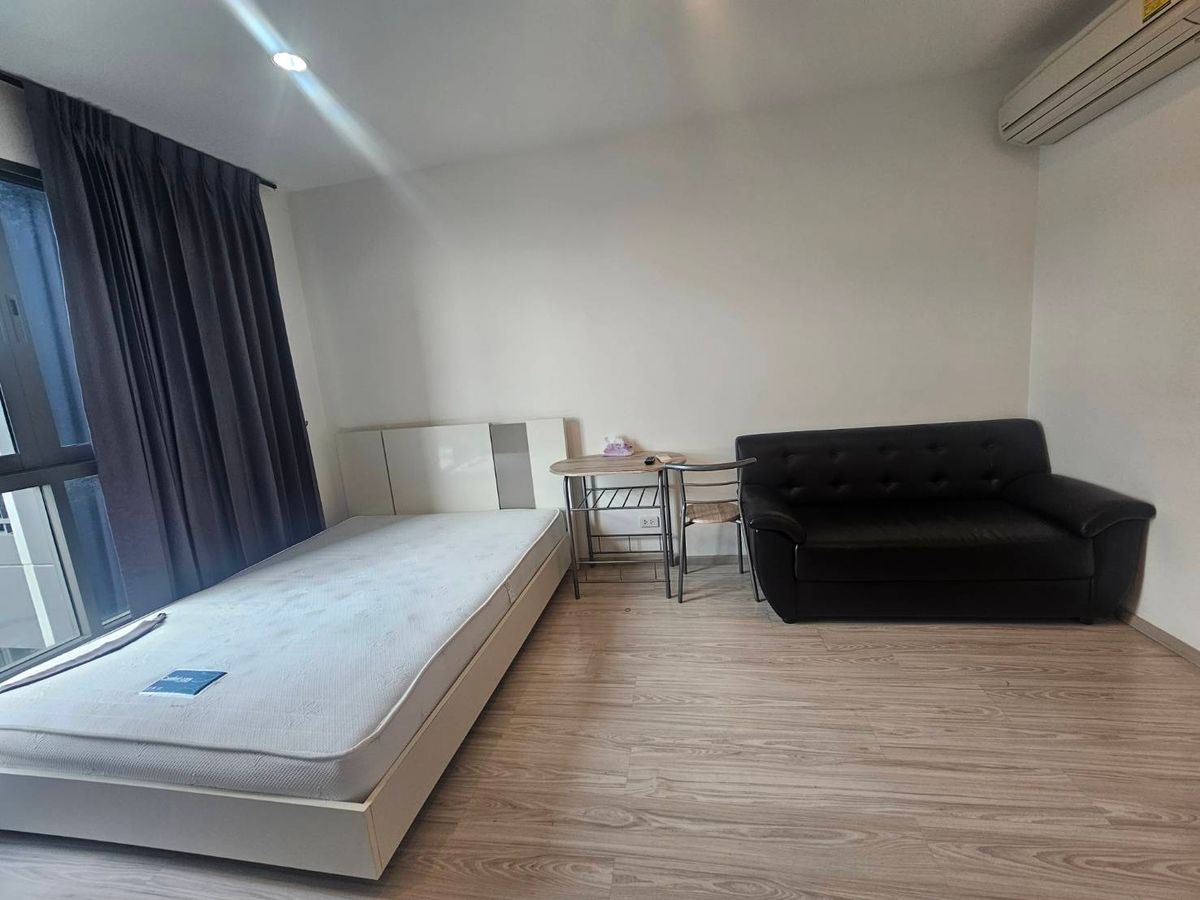 For RentCondoBangna, Bearing, Lasalle : Beautiful room, beautiful view, STUDIO 1 bathroom, ID Omobi Sukhumvit East Gate