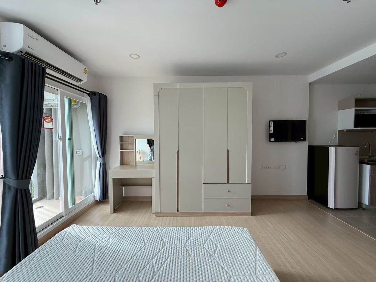 For RentCondoRamkhamhaeng, Hua Mak : Beautiful room, not tall, 1 bedroom, 1 bathroom, Supalai Vernda Ram, Supalai Veranda Ramkamhaeng