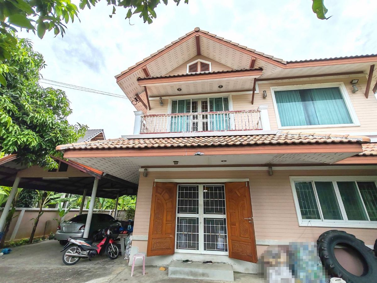 ขายบ้านนนทบุรี บางใหญ่ บางบัวทอง : ขายบ้านเดี่ยว ไม่มีค่าส่วนกลาง !!! บ้านเดี่ยว 2 ชั้น ซอยบางคูเวียง1 เนื้อที่ 100 ตร.ว. 3ห้องนอน 2ห้องน้ำ ความส่วนตัวสูง มีพื้นที่ทำสระว่ายน้ำ/สวน  ใกล้ถ.นครอินทร์ 