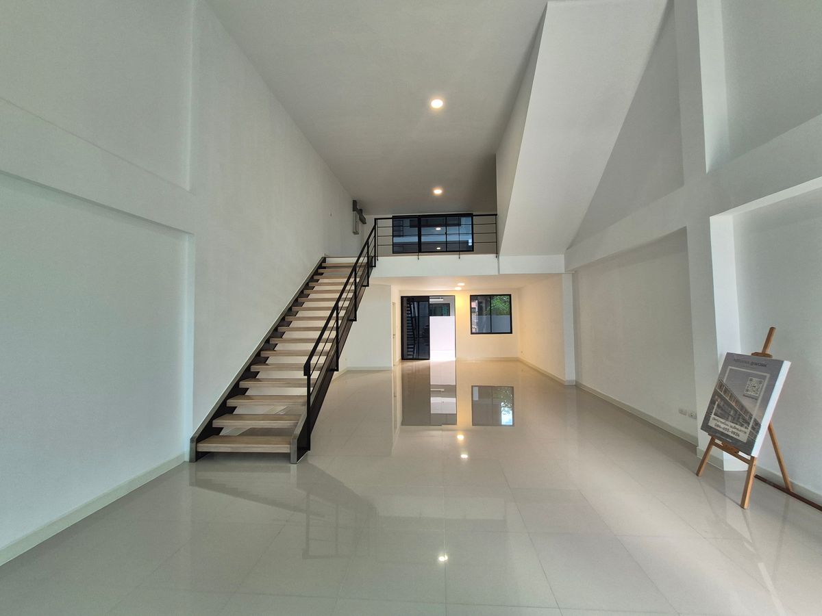 โฮมออฟฟิศเกษตร นวมินทร์ ลาดปลาเค้า : ขาย-เช่า Home Office⭐เกษตร - นวมินทร์⭐พื้นที่มากกว่า 400 ตร.ม⭐ห้องมุม⭐ใหญ่สุดในโครงการ