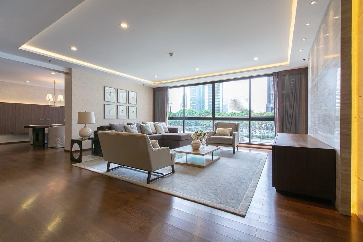 ขายคอนโดสาทร นราธิวาส : ✅Penthouse Rare Type ✅The Hudson Sathorn 7 ขนาด 317.5 Sq.m 4 bed 4 bath ราคาเพียง 51.2 MB  ติดต่อ 086-796-9997 จิมมี่