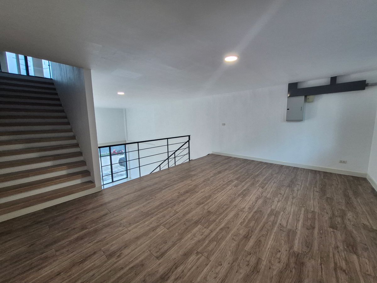 โฮมออฟฟิศเกษตร นวมินทร์ ลาดปลาเค้า : ขาย-เช่า Home Office⭐เกษตร - นวมินทร์⭐พื้นที่มากกว่า 400 ตร.ม⭐ห้องมุม⭐ใหญ่สุดในโครงการ