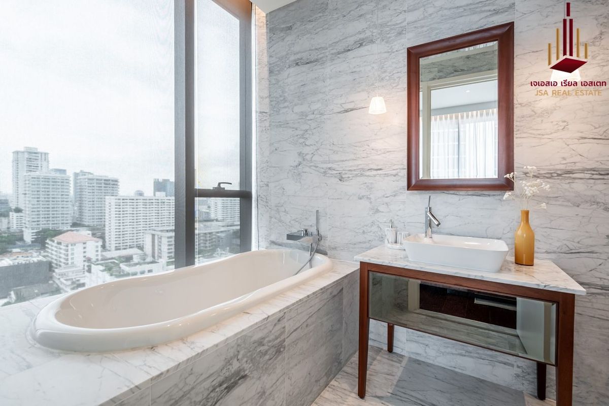 ขายคอนโดสุขุมวิท อโศก ทองหล่อ : ✨ For Sale: Khun By Yoo Condo ✨  💰 Only 33,900,000 THB