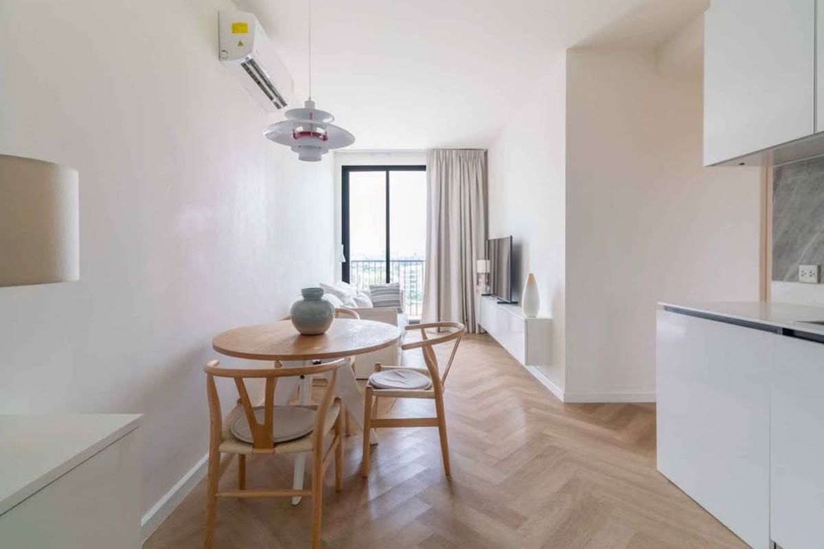 For RentCondoSukhumvit, Asoke, Thonglor : ⭐️ Maru Ekkamai 2 ⭐️2 Bedroom 2 Bathrooms 60 sqm. Complete furniture