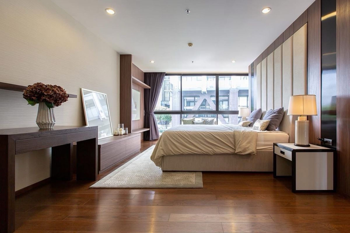 ขายคอนโดสาทร นราธิวาส : ✅Penthouse Rare Type ✅The Hudson Sathorn 7 ขนาด 317.5 Sq.m 4 bed 4 bath ราคาเพียง 51.2 MB  ติดต่อ 086-796-9997 จิมมี่