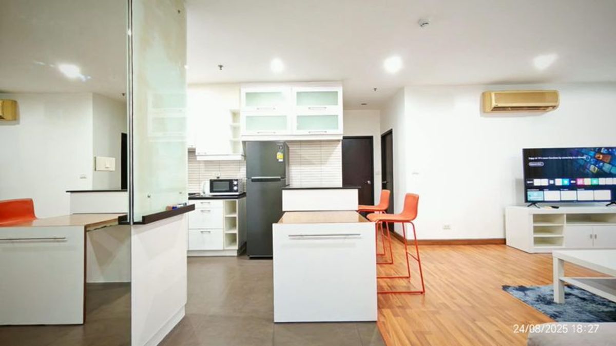 CondoRama3 (Riverside),Satupadit : The Star View Rama 3 Condo Floor: 11 Size: 105 square meters Number of bedrooms: 3 bedrooms for sale or rent