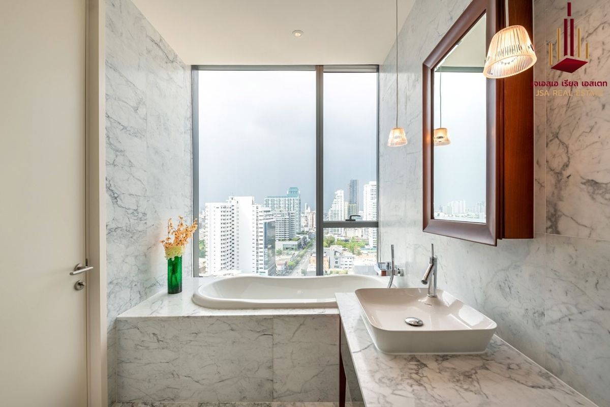 ขายคอนโดสุขุมวิท อโศก ทองหล่อ : ✨ For Sale: Khun By Yoo Condo ✨  💰 Only 34,900,000 THB