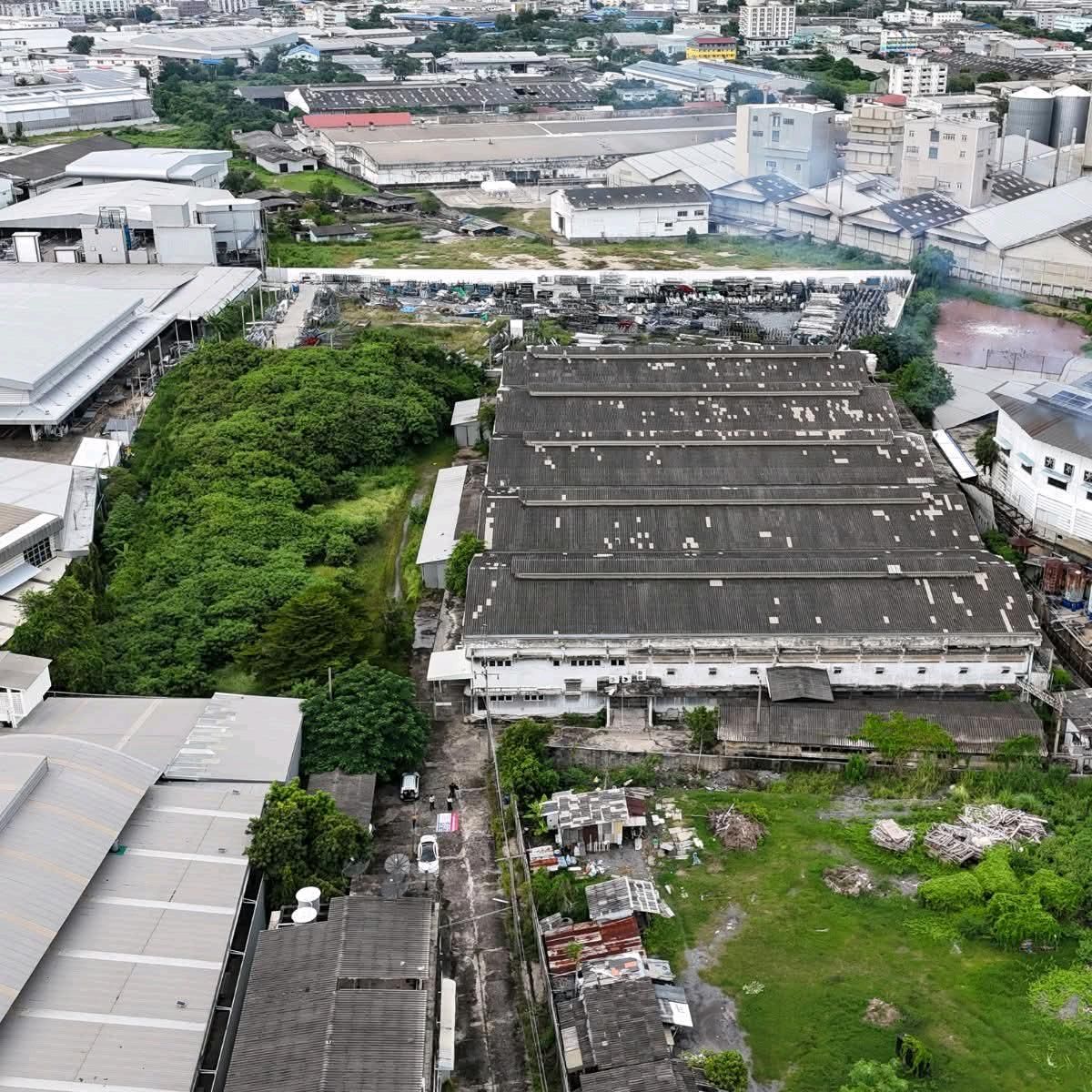 ขายที่ดินราษฎร์บูรณะ สุขสวัสดิ์ : 🚩 ขายที่ดิน + โกดัง + โรงงานพร้อมใช้ สุขสวัสดิ์ 84 (ซอยวัดคู่สร้าง)✨ คุ้มสุดคุ้ม! โอกาสทองสำหรับนักลงทุนอุตสาหกรรม ✨“ที่ดินสีม่วง + ใบอนุญาต รง.4 = ซื้อวันนี้… ทำกิจการได้ทันที 