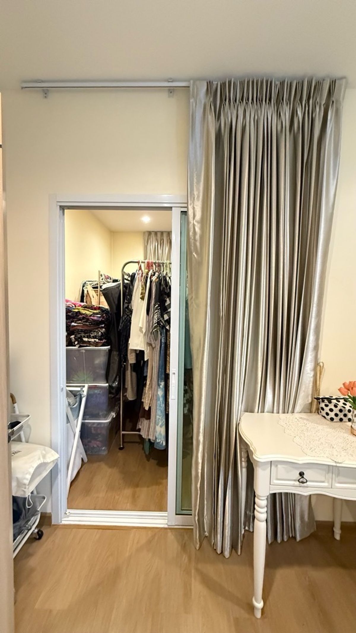 For SaleHouseBang Sue, Wong Sawang, Tao Pun : 🏡 Single house for sale Beautiful, angelic condition, Prachachuen Soi 6 (Soi Chotisati), 16.9 million baht. ✨ Big house, warm atmosphere. Ready to move in immediately.📍 Good location, convenient travel, near Prachachuen. Details of the house	• Land si