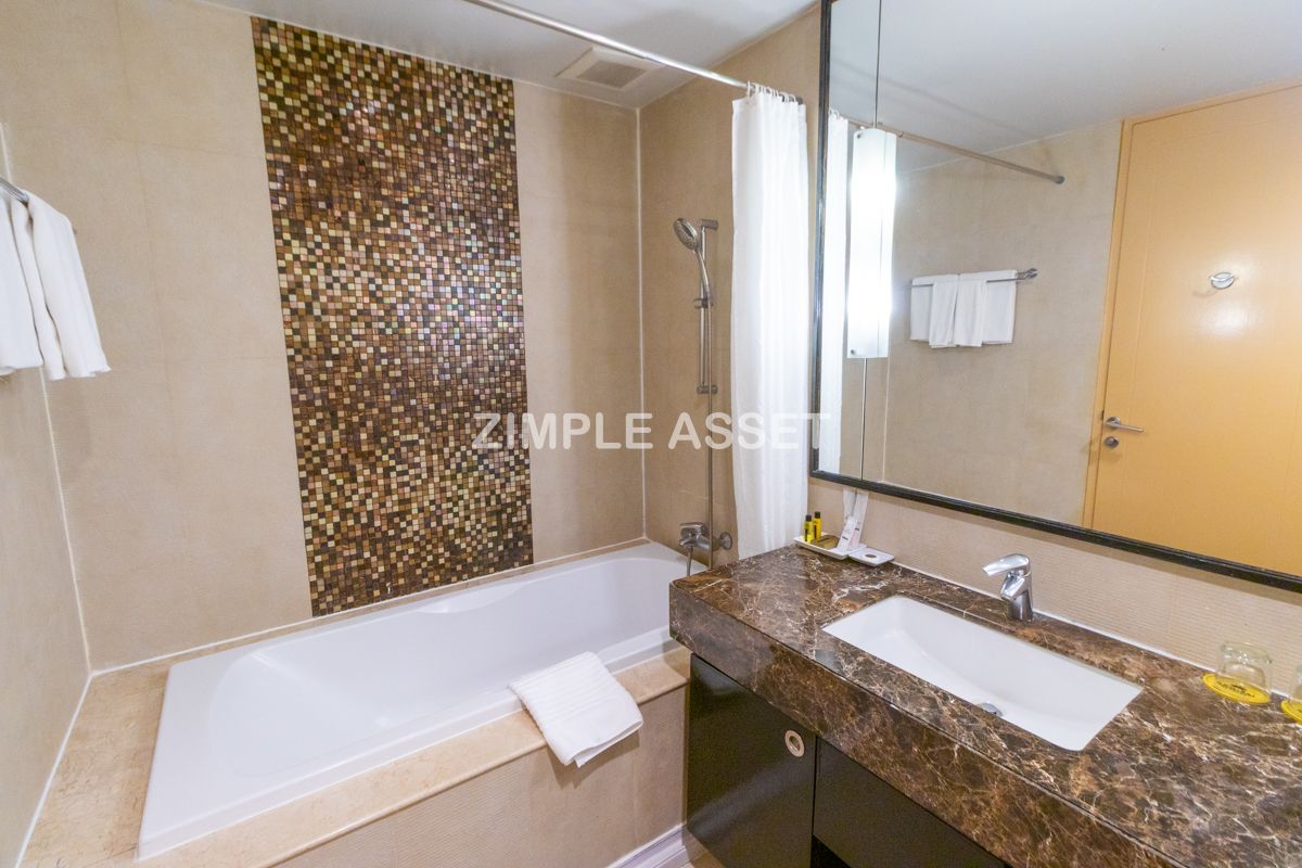 ให้เช่าสุขุมวิท อโศก ทองหล่อ : Line ID : @zimple_asset  เซอร์วิสอพาร์ทเมนท์ใจกลางสุขุมวิท23 อโศก ตกแต่งแบบฟูลเฟอร์นิท มีสระว่ายน้ำ ฟิตเนส ที่จอดรถ และรถบริการส่งที่BTS/MRT สามารถเช่าระยะสั้นได้ 