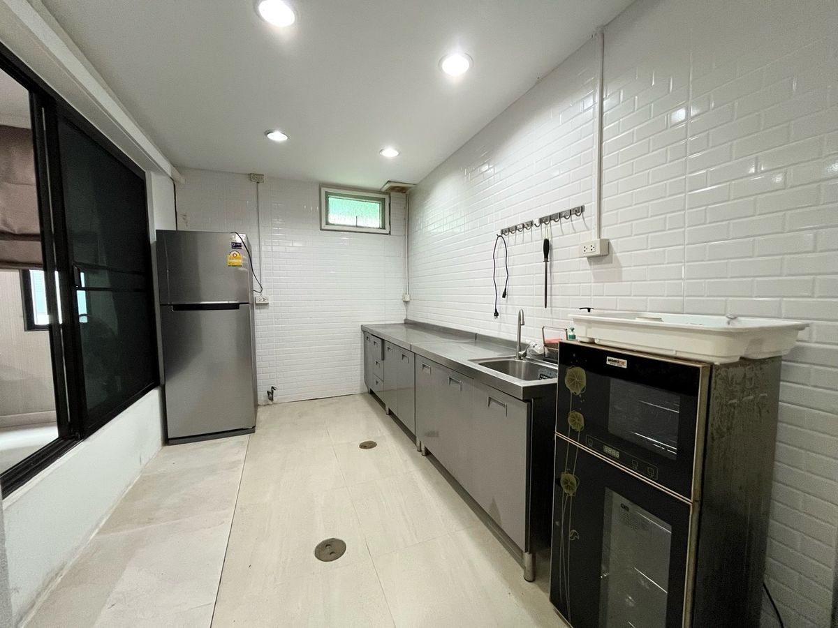 For SaleTownhomeBangna, Bearing, Lasalle : 📣 For sale, 3-story townhome, PLEX Bangna.Selling price 5,800,000 baht