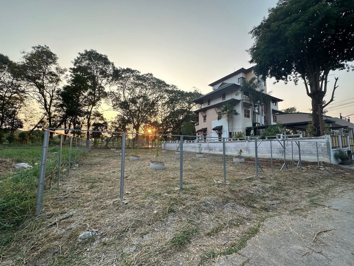 For SaleLandNawamin, Ramindra : Land for sale in the lake, Soi Nawamin 24 | Bang Kapi, comfortable price