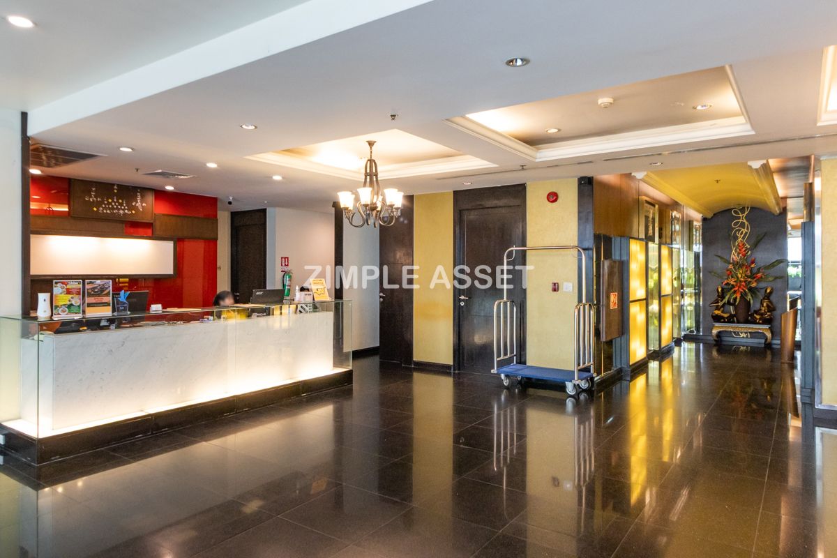 ให้เช่าสุขุมวิท อโศก ทองหล่อ : Line ID : @zimple_asset  เซอร์วิสอพาร์ทเมนท์ใจกลางสุขุมวิท23 อโศก ตกแต่งแบบฟูลเฟอร์นิท มีสระว่ายน้ำ ฟิตเนส ที่จอดรถ และรถบริการส่งที่BTS/MRT สามารถเช่าระยะสั้นได้ 