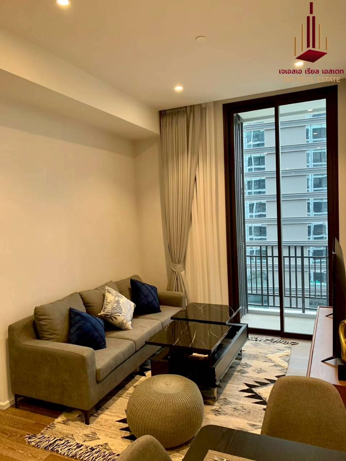 ให้เช่าคอนโดวิทยุ ชิดลม หลังสวน : ✨ For Rent: Muniq Langsuan Condo ✨  💰 Only 62,000 THB/month