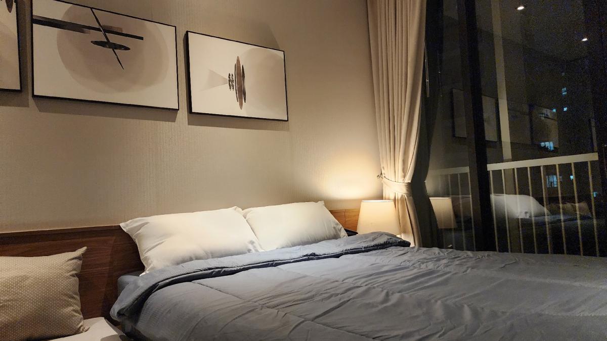 ให้เช่าคอนโดสุขุมวิท อโศก ทองหล่อ : New room for rent Park Origin Phrom Phong full furnished ready to move in-      Type: 1 Bed 1 Bath-      Full furnished-      Ready to move in-      City view-      Built-in Modern-      Size : 32 sq.m.-      FL. 20-25-      Rent 17K / MonthMake an appoin