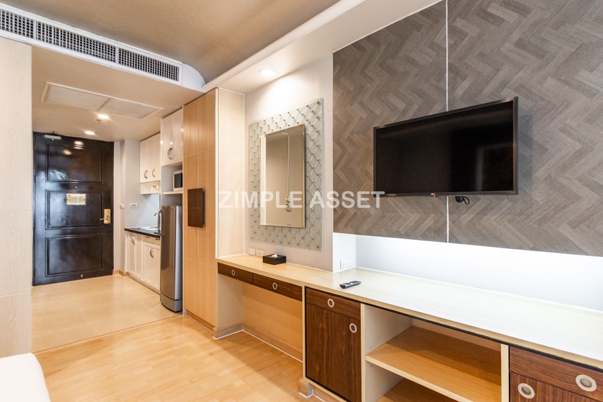 ให้เช่าสุขุมวิท อโศก ทองหล่อ : Line ID : @zimple_asset  เซอร์วิสอพาร์ทเมนท์ใจกลางสุขุมวิท23 อโศก ตกแต่งแบบฟูลเฟอร์นิท มีสระว่ายน้ำ ฟิตเนส ที่จอดรถ และรถบริการส่งที่BTS/MRT สามารถเช่าระยะสั้นได้ 