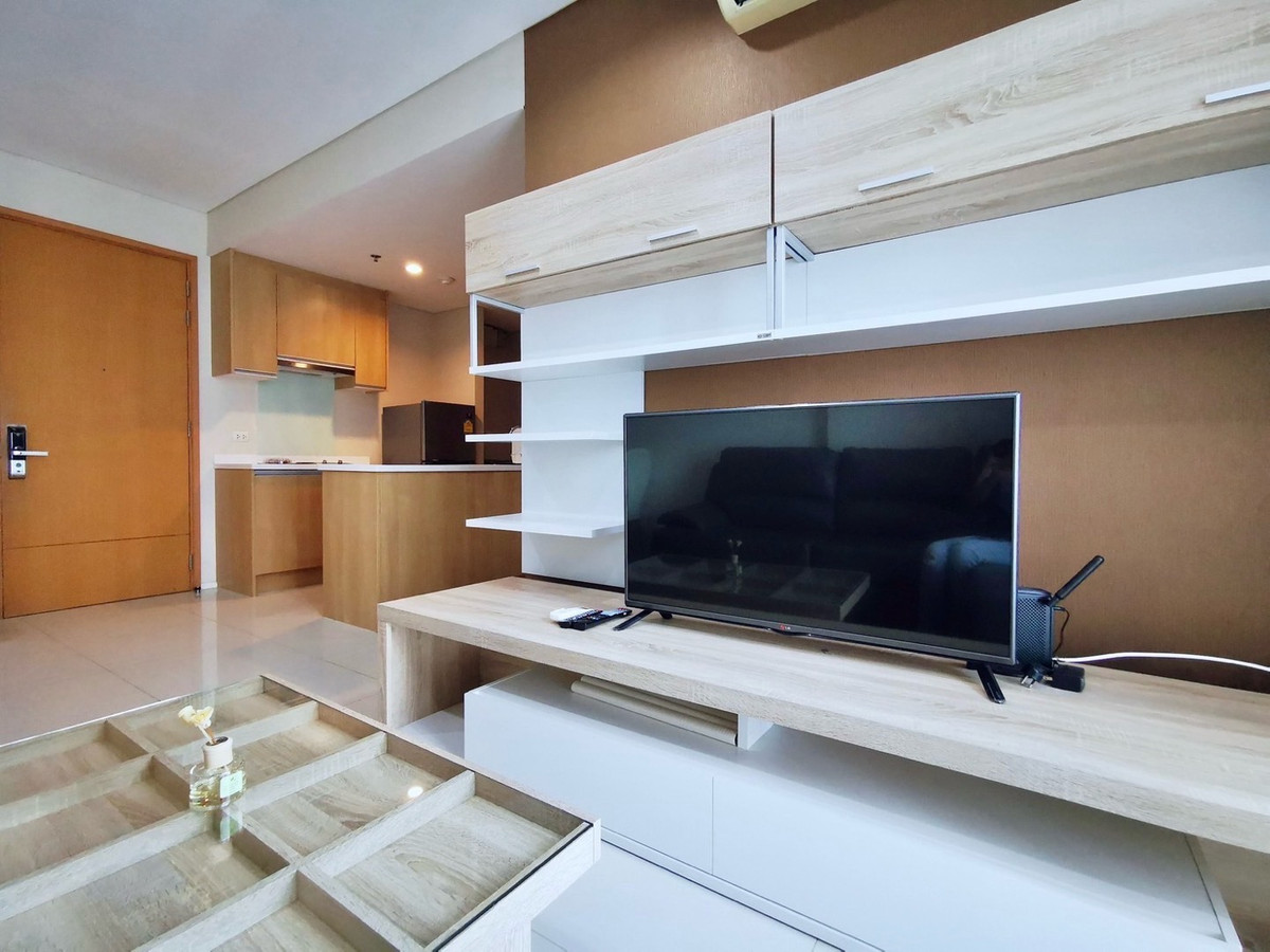 For RentCondoRama9, Petchburi, RCA : 📌Urgent rent!!! Condo Villa Asoke 1 bedroom, 1 bathroom, 48 sq m, rent 20,000 baht/month, big room, beautiful, good view, fully furnished, 088-753-2858 Prai.