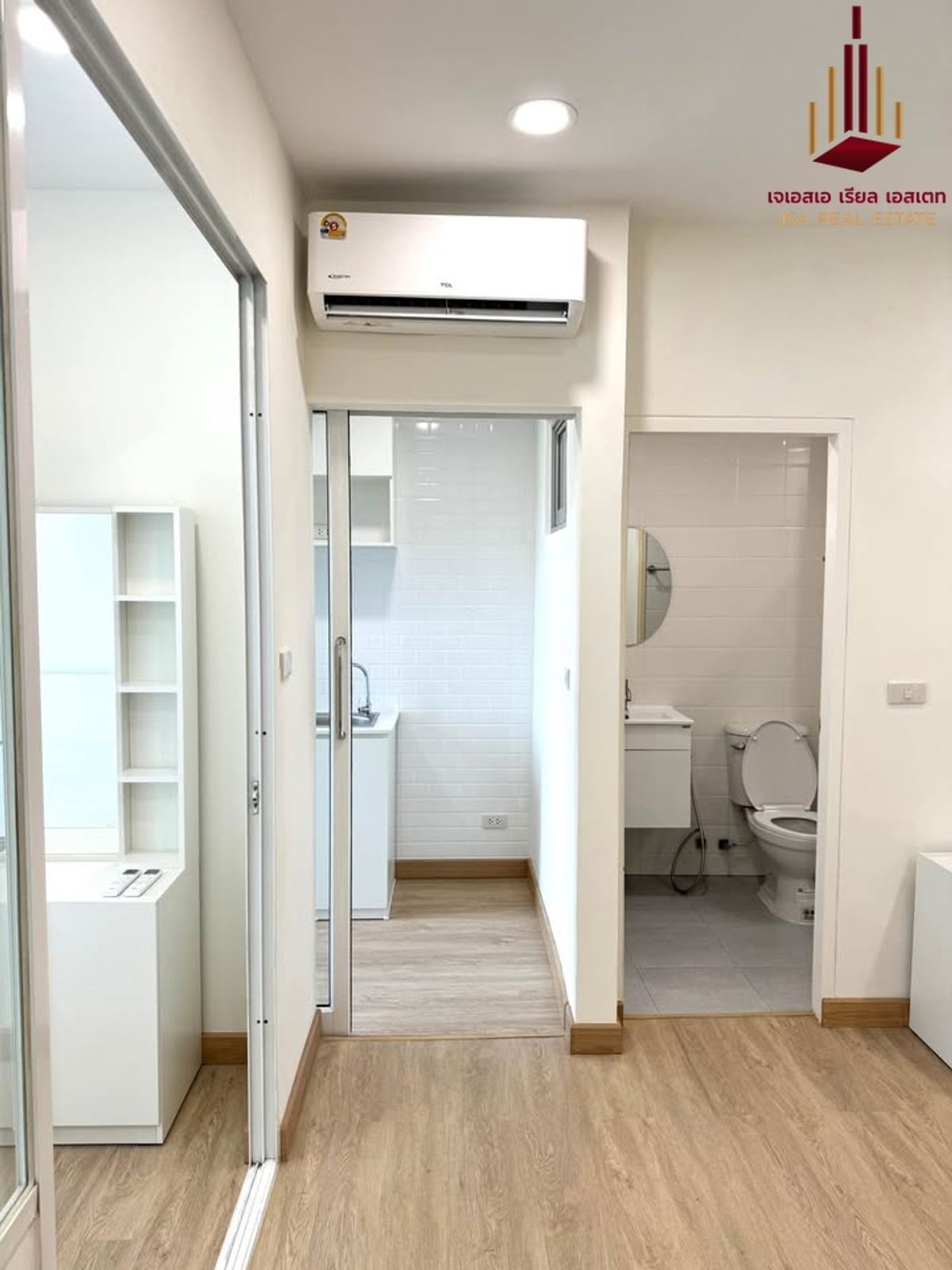 ขายคอนโดพัฒนาการ ศรีนครินทร์ : ✨ For Sale: The Leaf Phatthanakan Condo ✨💰 Only 1,840,000 THB