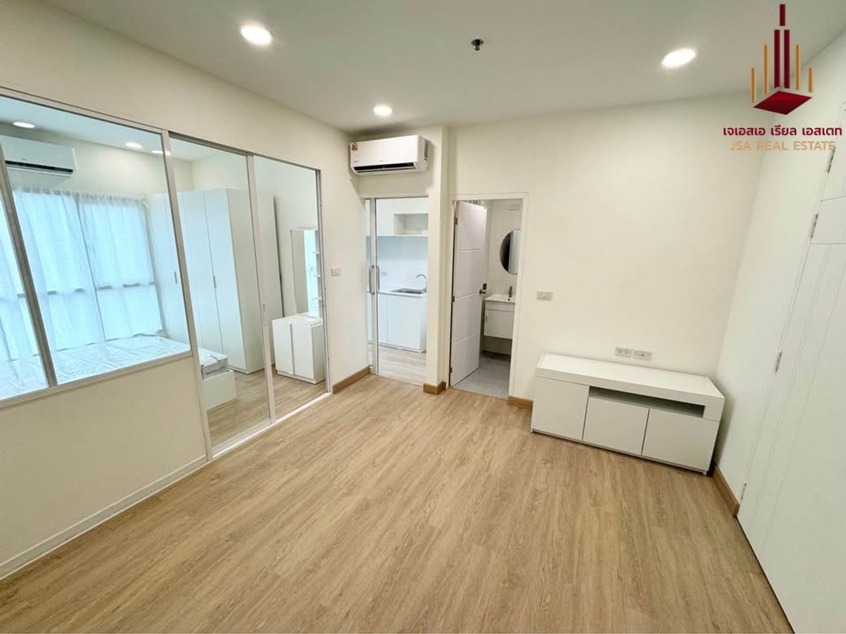 For RentCondoPattanakan, Srinakarin : ✨ For Sale: The Leaf Phatthanakan Condo ✨ 💰 ONLY 1,840,000 THB