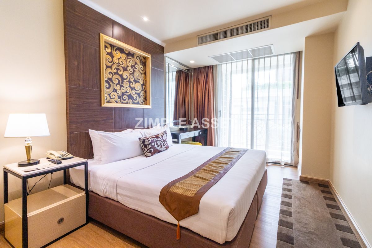 ให้เช่าสุขุมวิท อโศก ทองหล่อ : Line ID : @zimple_asset  เซอร์วิสอพาร์ทเมนท์ใจกลางสุขุมวิท23 อโศก ตกแต่งแบบฟูลเฟอร์นิท มีสระว่ายน้ำ ฟิตเนส ที่จอดรถ และรถบริการส่งที่BTS/MRT สามารถเช่าระยะสั้นได้ 