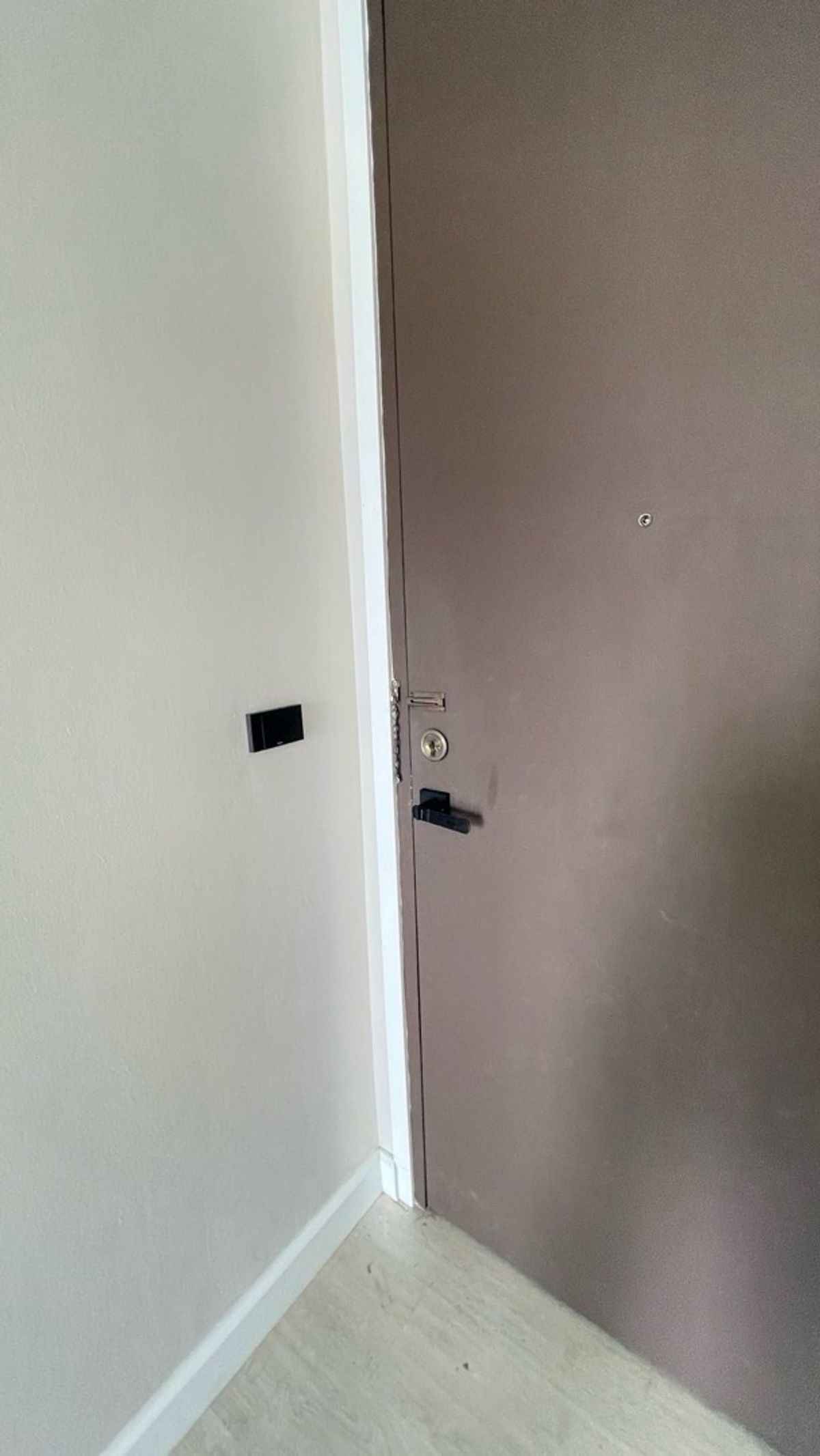 For RentCondoPattanakan, Srinakarin : Rent The Parkland Srinakarin (The Parkland Srinakarin)  🛏️ 2 bedrooms 🛁 2 bathrooms 🛋️ 1 living room size 66 sqm. Floor 8, B ⛲️ City View ✨ Price 17,000 baht ✨ There is a real video 📸