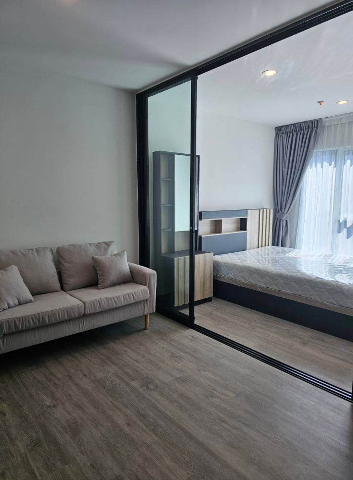 ให้เช่าคอนโดบางนา แบริ่ง ลาซาล : รีเจ้นท์ โฮม บางนา (โครงการใหม่) / Regent Home Bangna (New Project)