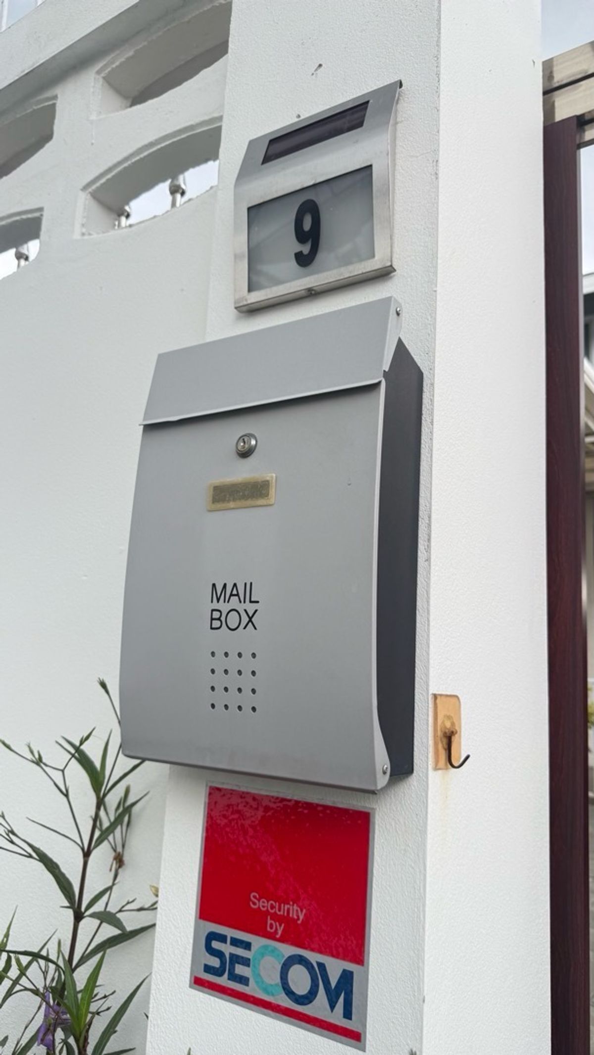 For SaleHouseBang Sue, Wong Sawang, Tao Pun : 🏡 Single house for sale Beautiful, angelic condition, Prachachuen Soi 6 (Soi Chotisati), 16.9 million baht. ✨ Big house, warm atmosphere. Ready to move in immediately.📍 Good location, convenient travel, near Prachachuen. Details of the house	• Land si