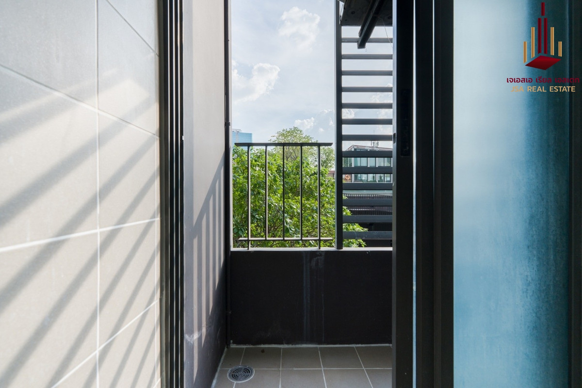 ขายคอนโดรามคำแหง หัวหมาก : ✨ For Sale: Fuse Mobius Condo ✨   💰 Only 1,690,000 THB