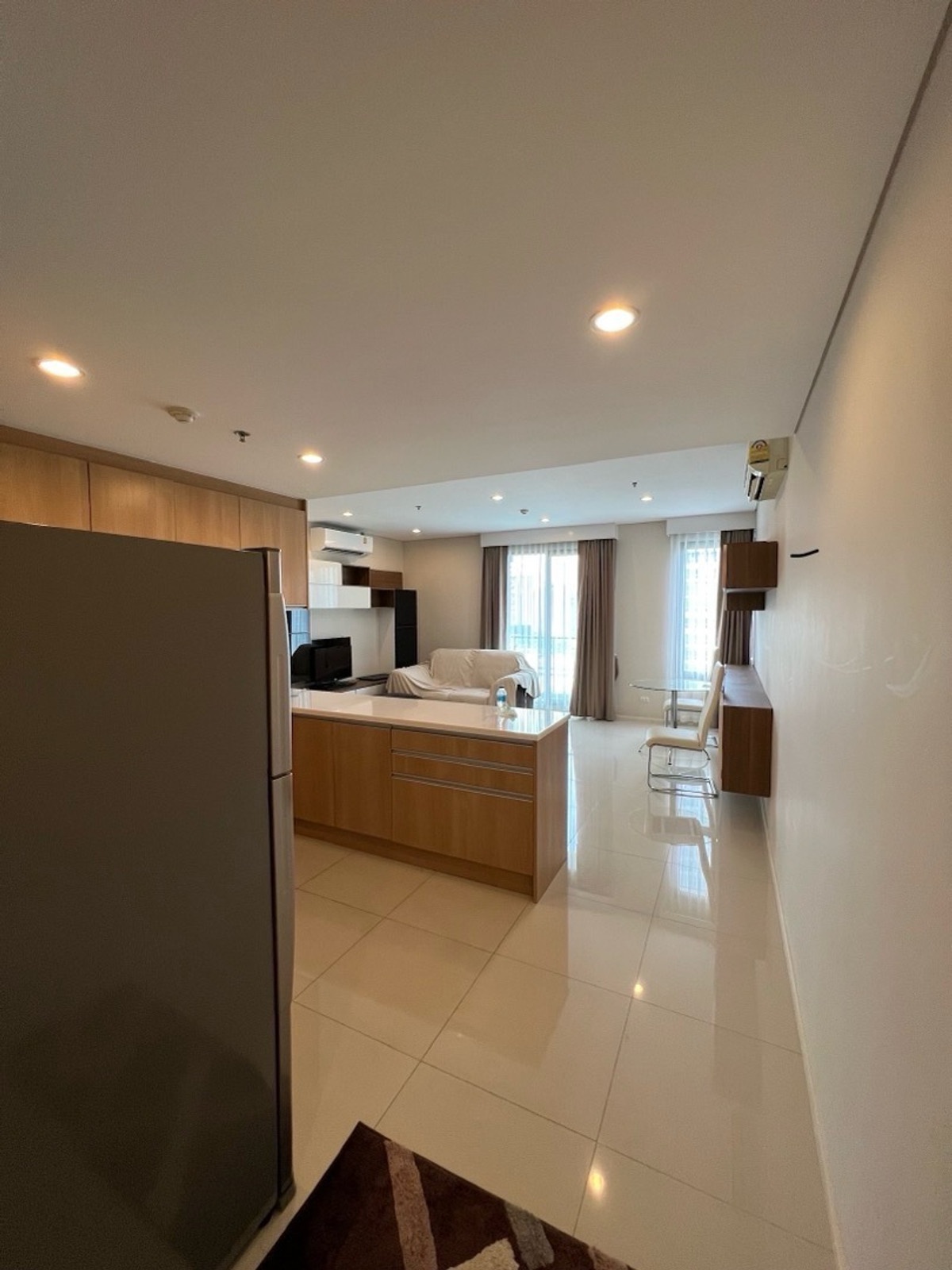 For RentCondoRama9, Petchburi, RCA : 📌Urgent rent!!! Condo Villa Asoke, 2 bedrooms, 2 bathrooms, 80 sq m, rent 39,000 baht/month, very beautiful room, wide, fully furnished, very good view, ready to move in. Call: 088-753-2858 Prai.