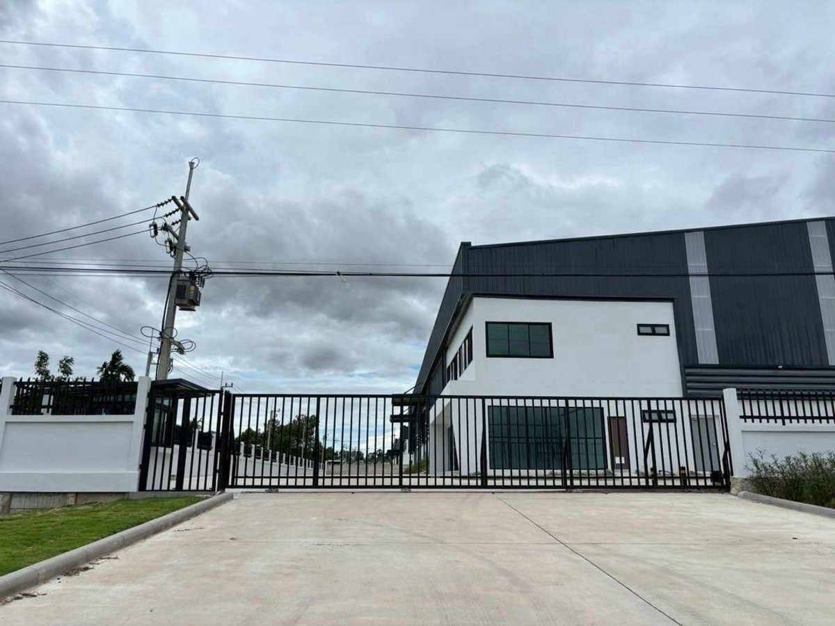 For RentFactoryRayong : 🏭 PREMIUM WAREHOUSE / FACTORY FOR LEASE | Nikompattana, Rayong

📌 Ready October 2025 | Yellow Zone