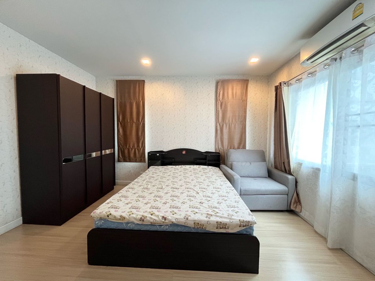 For SaleTownhomeBangna, Bearing, Lasalle : 📣 For sale, 3-story townhome, PLEX Bangna.Selling price 5,800,000 baht