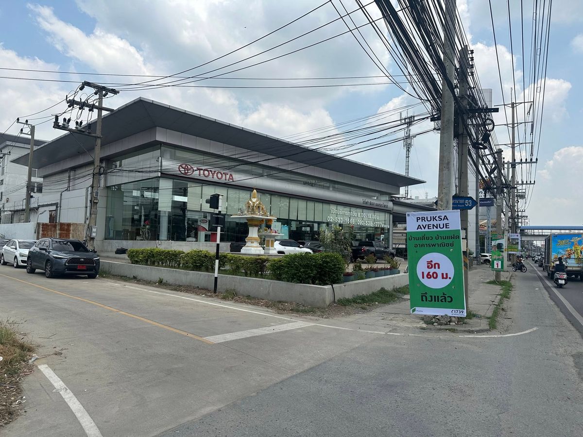 For SaleLandPathum Thani,Rangsit, Thammasat : V large plot of land, high potential, Rangsit-Nakhon Nayok Soi 53 | Khlong 2 Pathum Thani, next to the main road, 4 lanes near Future Park 1-18 Rai