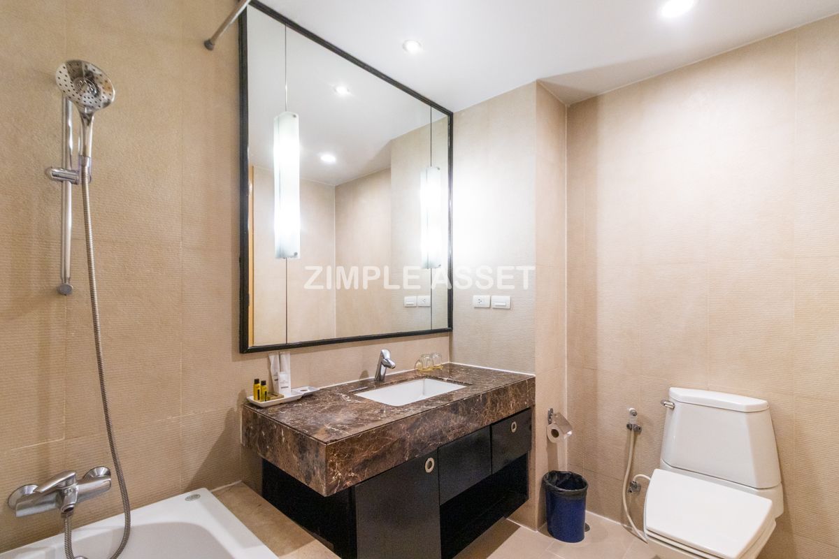 ให้เช่าสุขุมวิท อโศก ทองหล่อ : Line ID : @zimple_asset  เซอร์วิสอพาร์ทเมนท์ใจกลางสุขุมวิท23 อโศก ตกแต่งแบบฟูลเฟอร์นิท มีสระว่ายน้ำ ฟิตเนส ที่จอดรถ และรถบริการส่งที่BTS/MRT สามารถเช่าระยะสั้นได้ 