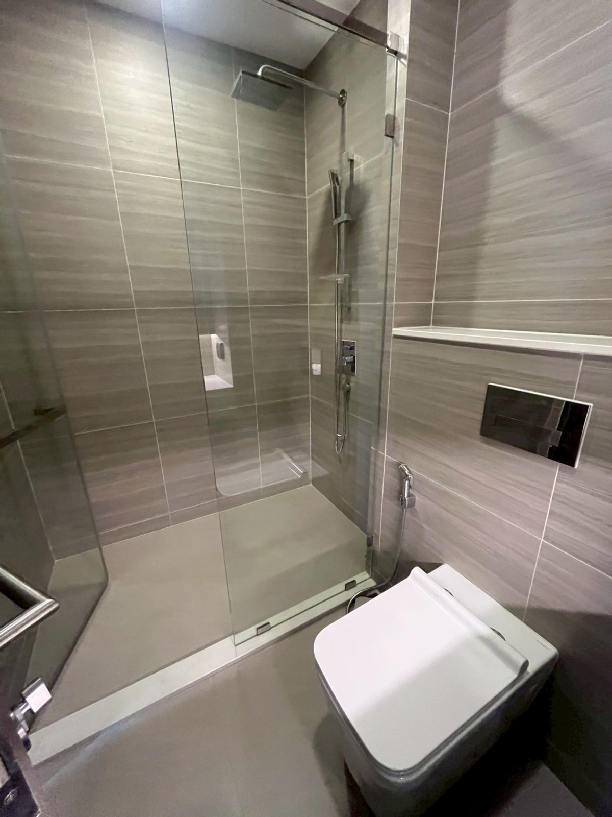 For RentCondoSukhumvit, Asoke, Thonglor : 🔥Ready to Move 🔥2 Bedrooms 📍Park Origin Thonglor