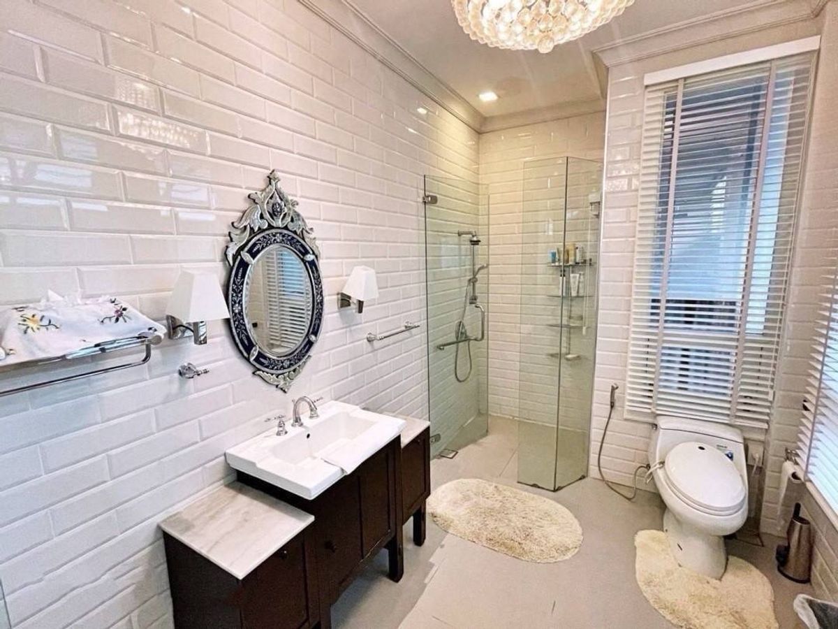 For SaleHouseChaengwatana, Muangthong : House for sale, Muang Thong Thani 354 meters. Project 5 Building by yourself 1,109 sqm. Chaeng Watthana