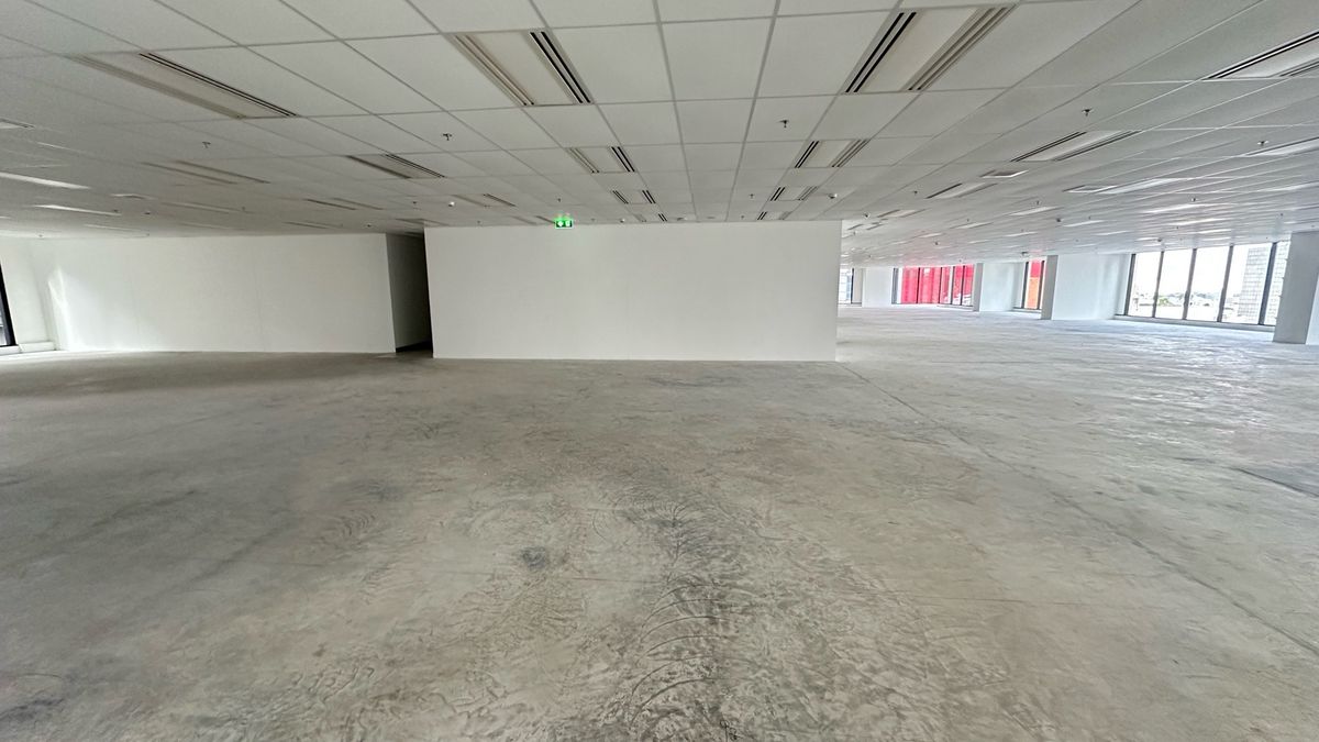 ให้เช่าสำนักงานสาทร นราธิวาส : ให้เช่าสำนักงาน 1270 ตร.ม. ย่านสาทร ใกล้ BTS และ MRT