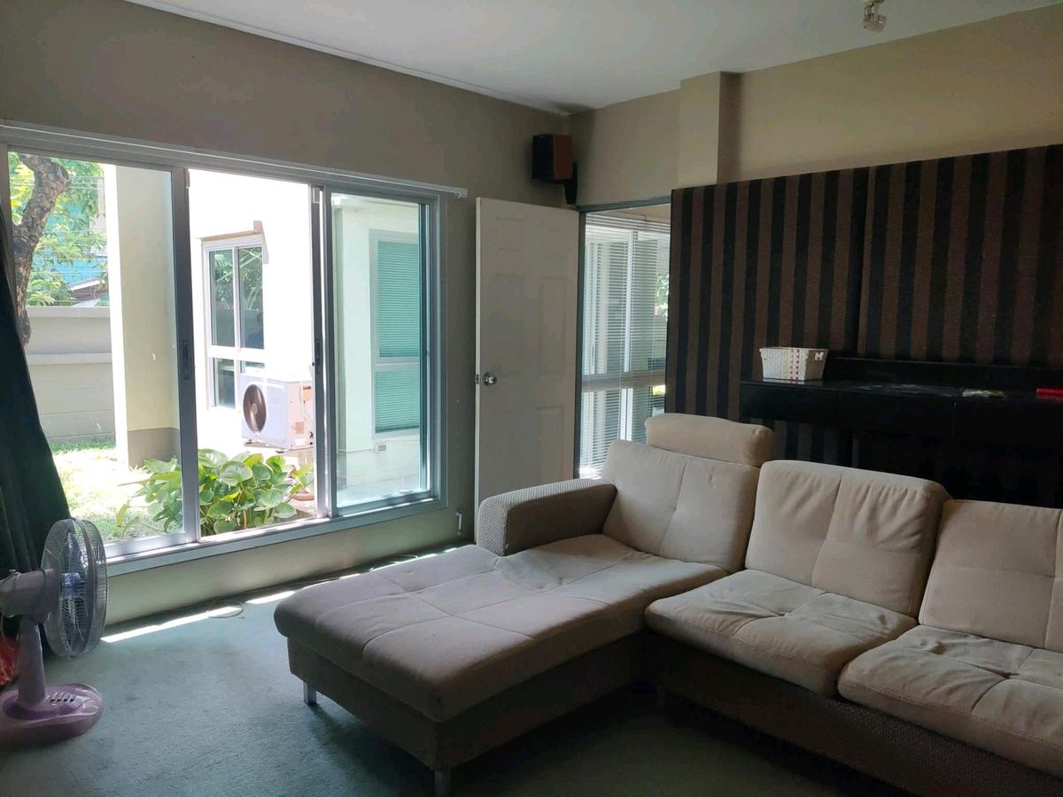 ขายบ้านปิ่นเกล้า จรัญสนิทวงศ์ : ขายถูก บ้านเดี่ยว จรัญ 12 ใกล้ MRT จรัญ 13  แบบเดินได้ ห่างแค่ 500 ม.