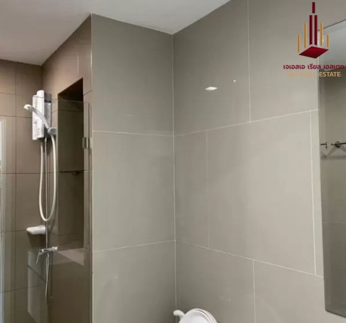 For RentCondoPattanakan, Srinakarin : ✨ For Rent: Rich Park @ Triple Station Condo ✨ 💰 ONLY 15,000 THB/Month