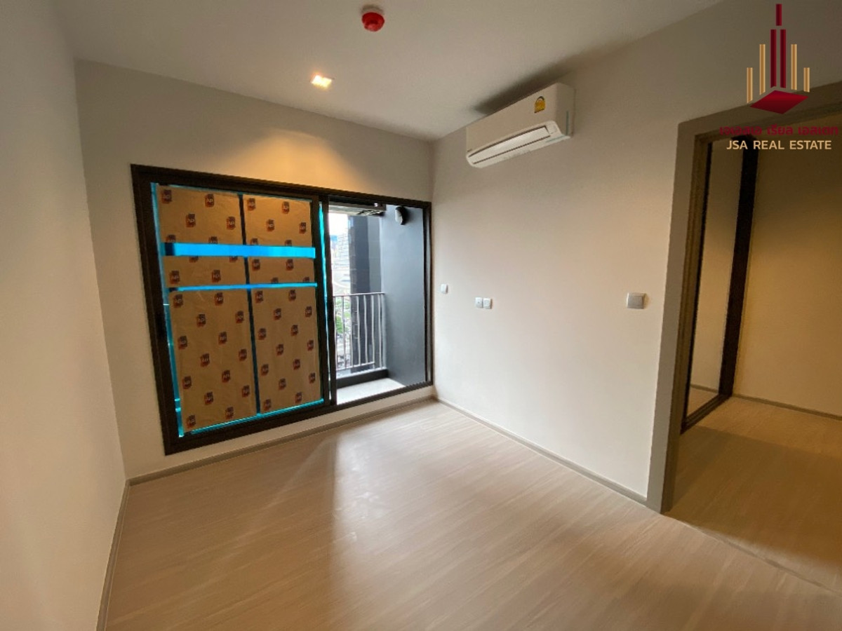 For SaleCondoRama9, Petchburi, RCA : ✨ For Sale: Life Asoke - Rama 9 Condo ✨ 💰 ONLY 3,400,000 THB