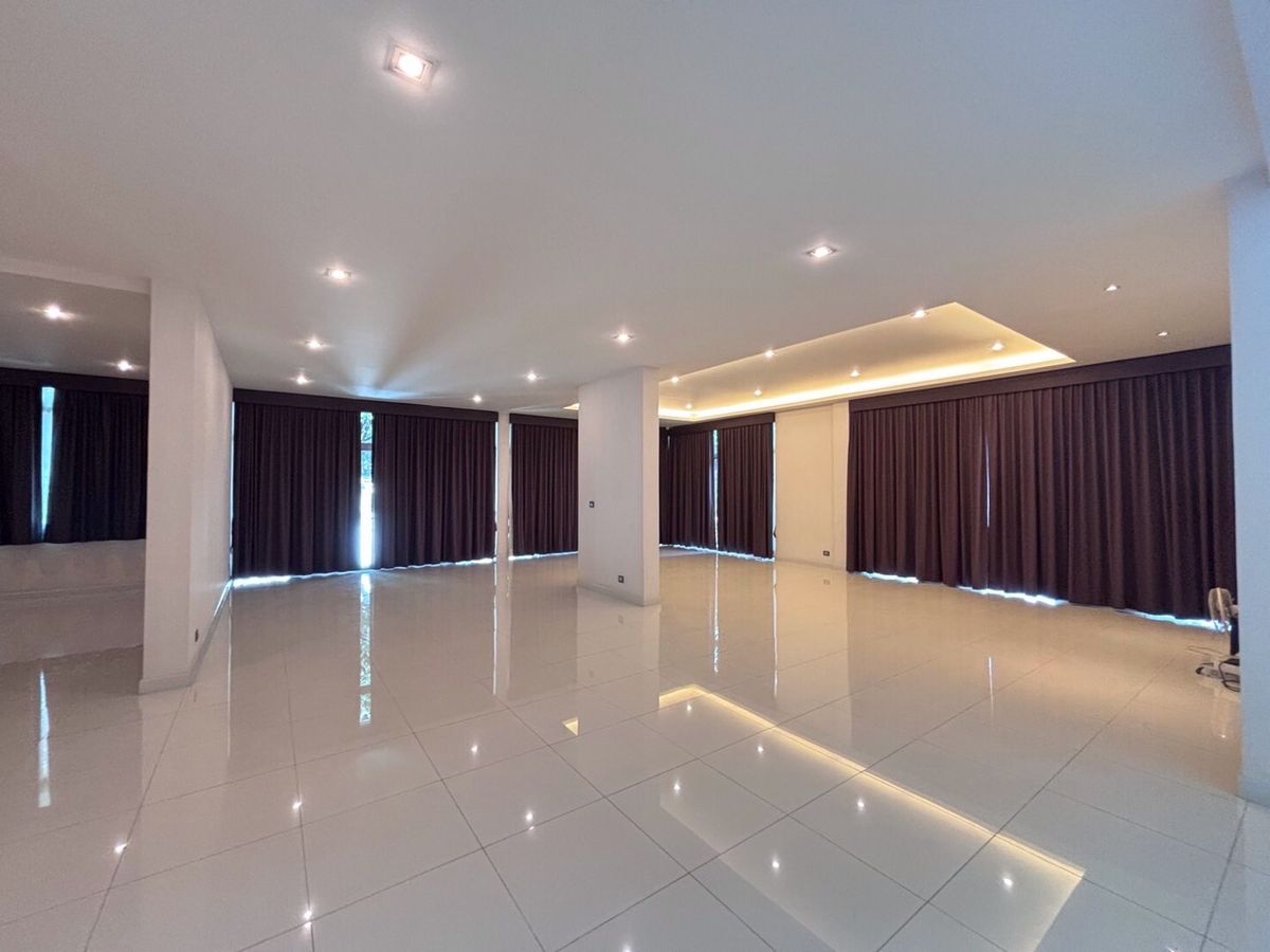 ขายบ้านมีนบุรี-ร่มเกล้า : ขายบ้านเดี่ยว2ชั้น 305 ตารางวา        เพอเฟคเพลส รามคำแหง164