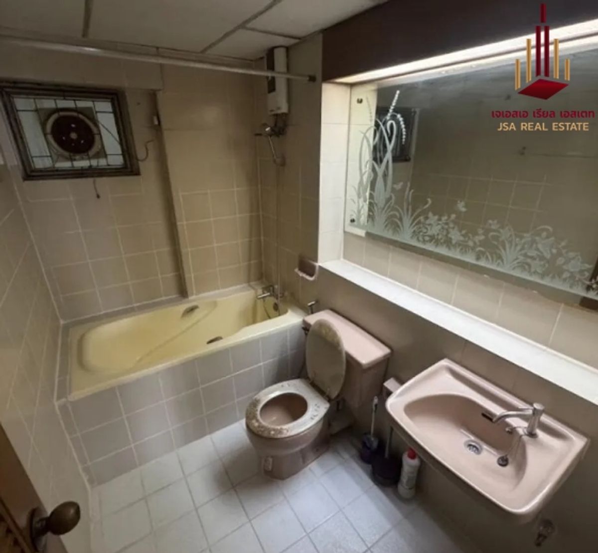 For RentCondoSukhumvit, Asoke, Thonglor : ✨ For Rent: Thonglor Tower Condo ✨ 💰 ONLY 16,000 THB/Month