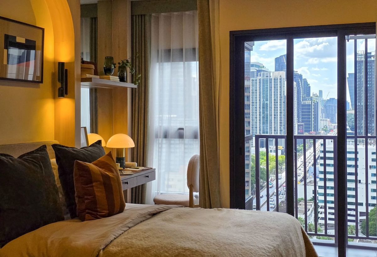 For SaleCondoRama9, Petchburi, RCA : 𝗧𝗵𝗲 𝗯𝗮𝘀𝗲 𝗿𝗮𝗺𝗮𝟵 𝗿𝗮𝗺𝗮𝟵 Easy to rent 𝗠𝗥𝗧 Ready to stay  𝟑.𝟓𝟗 million*Guaranteed the best price 📞 𝟬𝟵𝟮-𝟴𝟬𝟴-𝟴𝟴𝟵𝟵